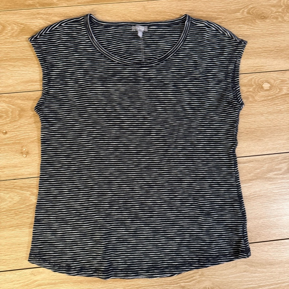 T by Talbots Black and White Striped Top 100% Cotton Size Medium